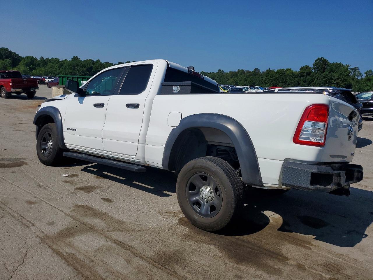 2019 Ram 1500 Tradesman - zdjęcie 2