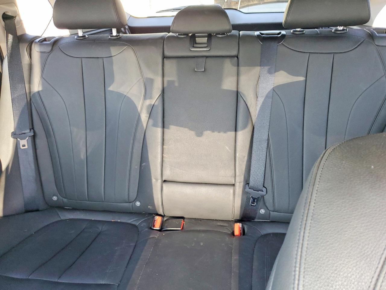 2016 BMW X5 xDrive35I - zdjęcie 10