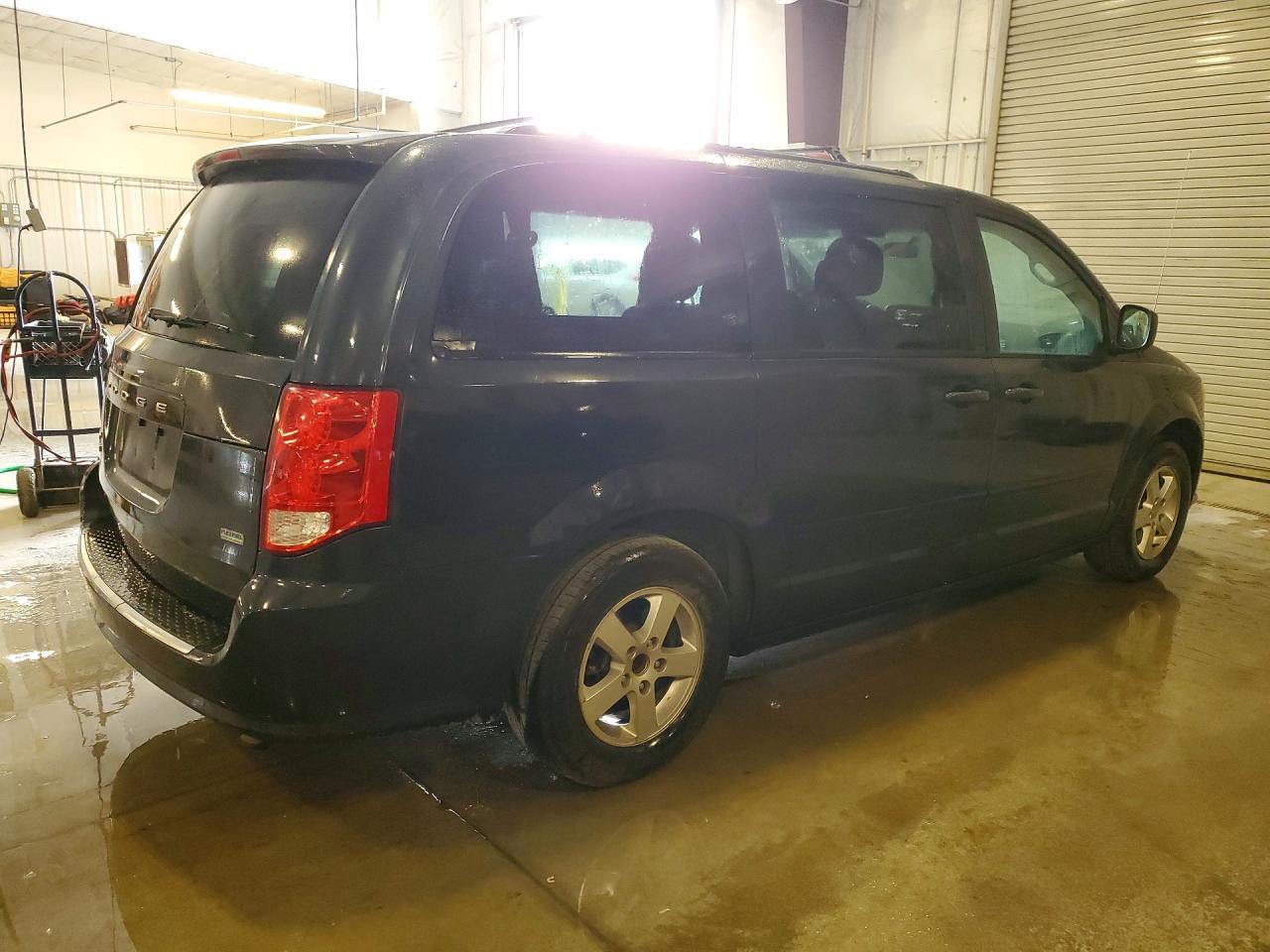 2013 Dodge Grand Caravan Sxt - zdjęcie 3