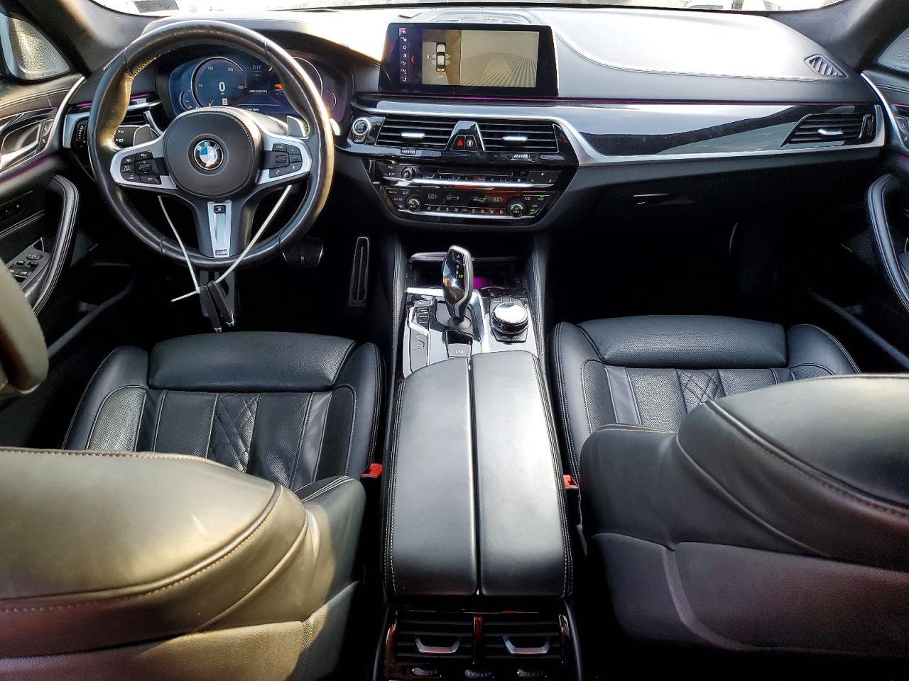 2018 BMW Seria 5 M550i - zdjęcie 8