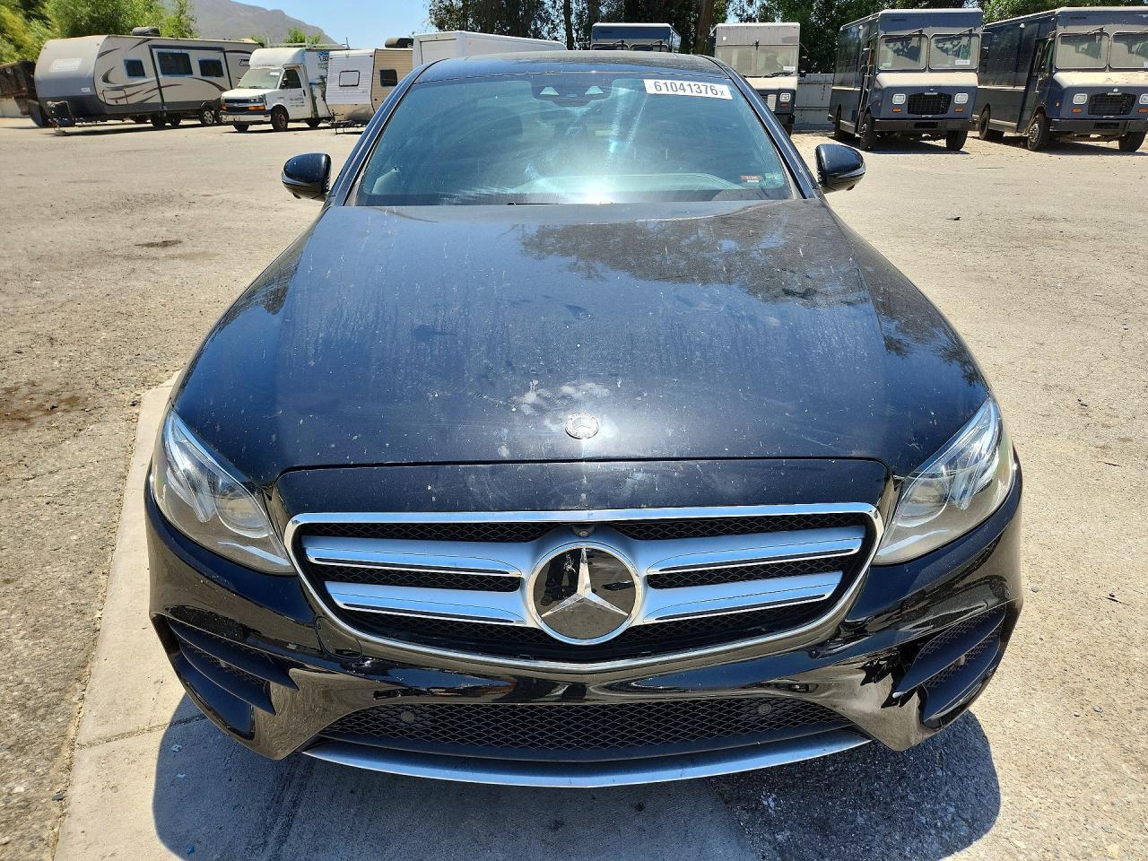 2018 Mercedes-Benz E 300 - zdjęcie 5