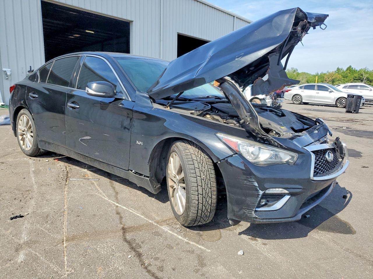 2019 Infiniti Q50 3.0T Luxe - zdjęcie 4