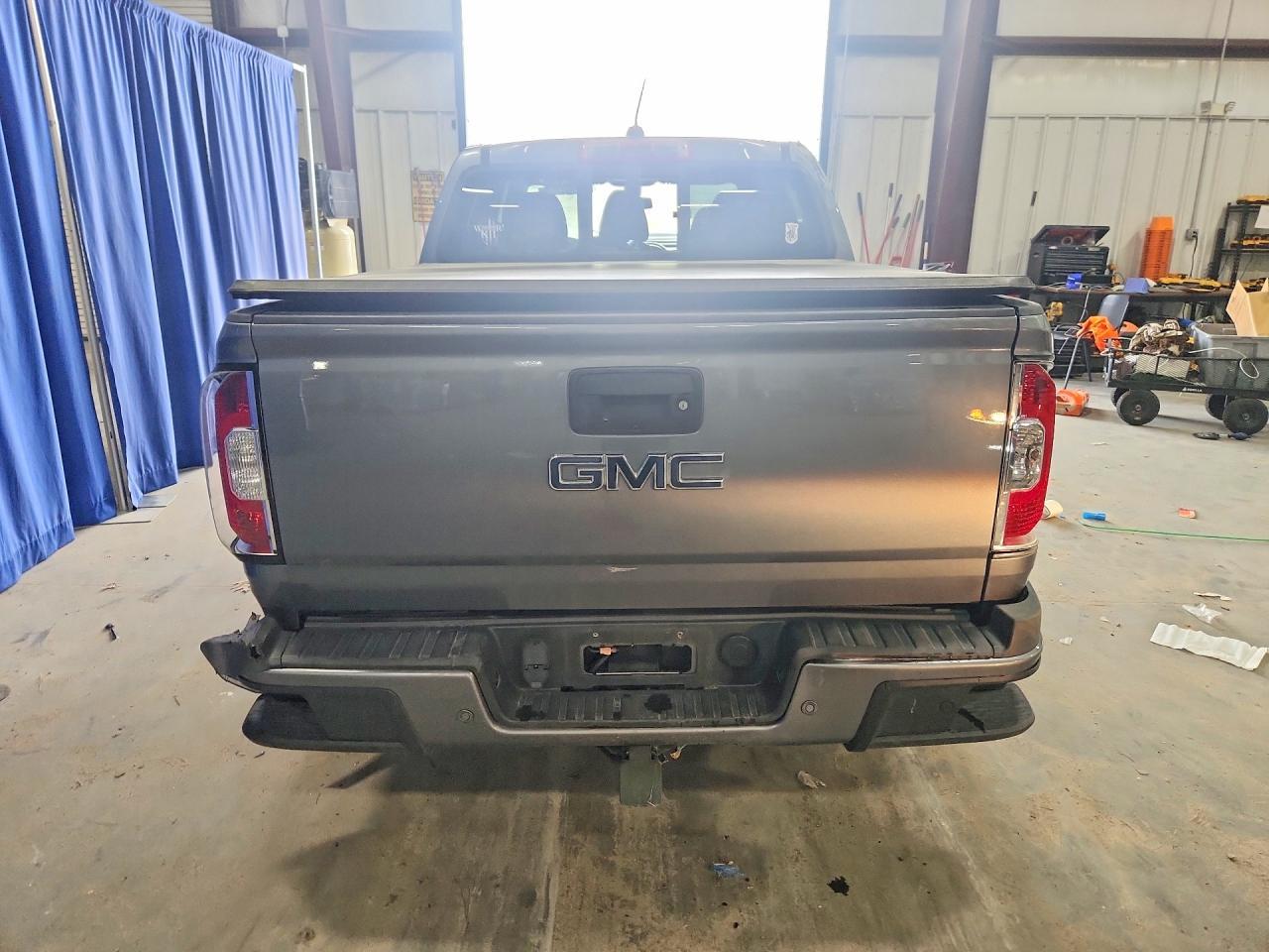 2019 GMC Canyon All Terrain - zdjęcie 6