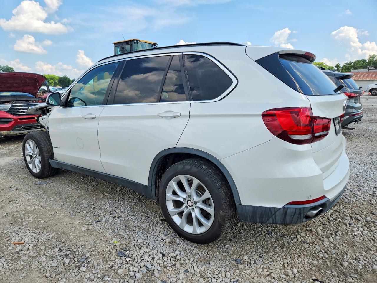 2016 BMW X5 xDrive35I - zdjęcie 2