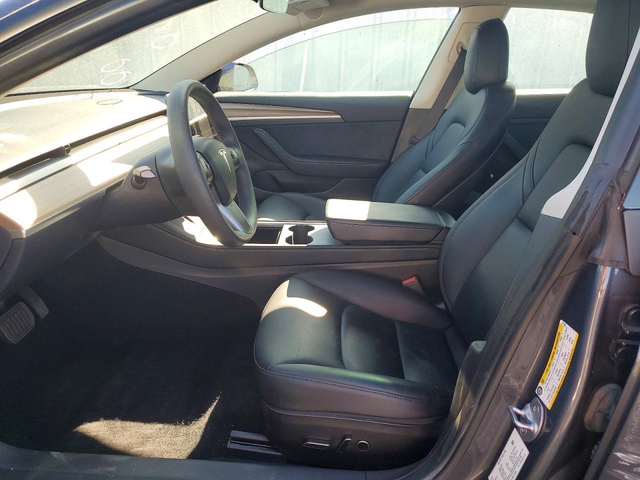 2023 Tesla Model 3 - zdjęcie 7