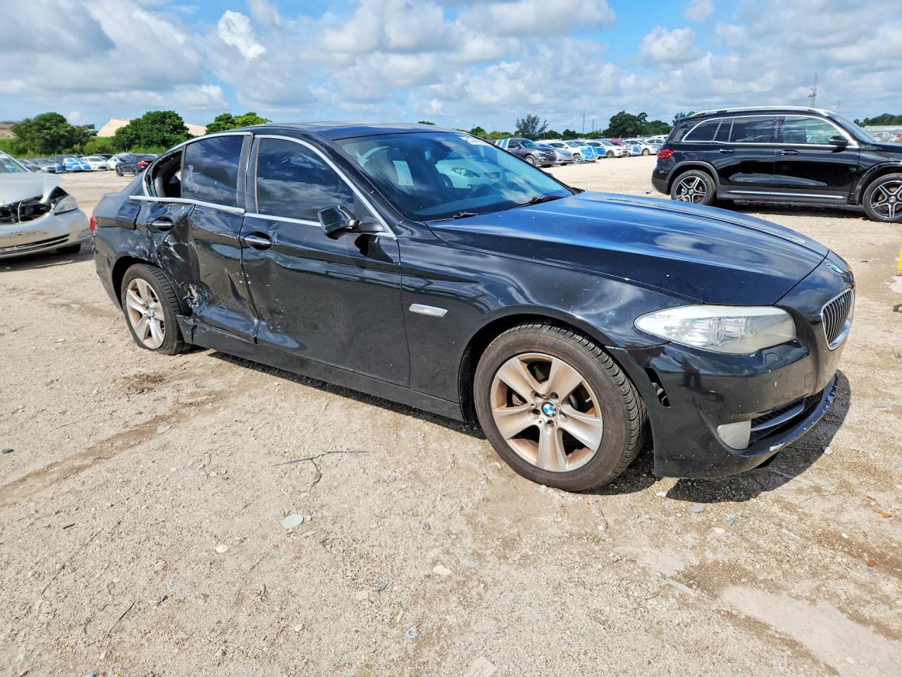 2013 BMW 528 I - zdjęcie 4