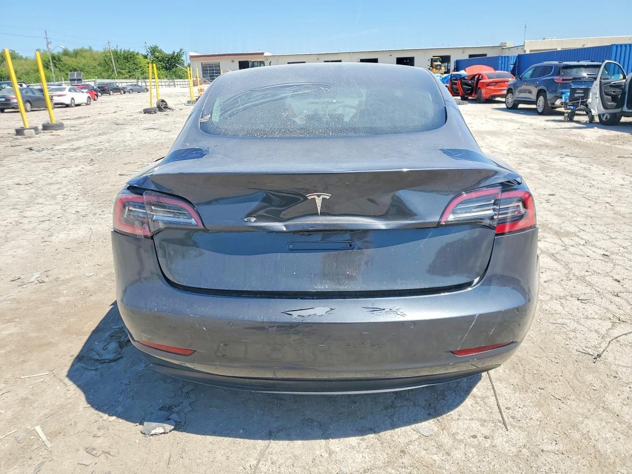 2020 Tesla Model 3 - zdjęcie 6