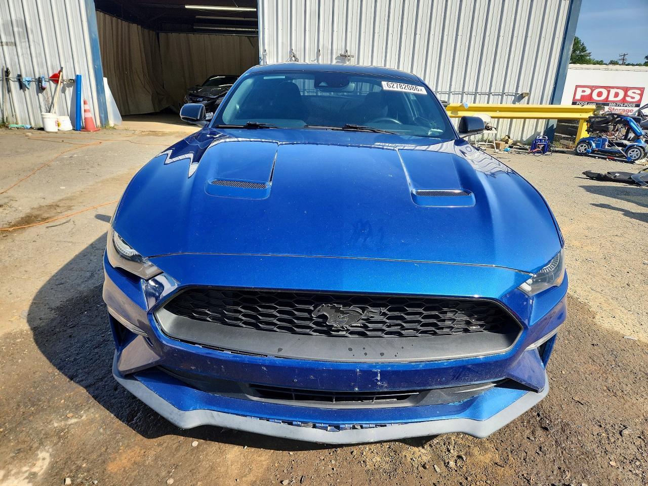 2022 Ford Mustang - zdjęcie 5