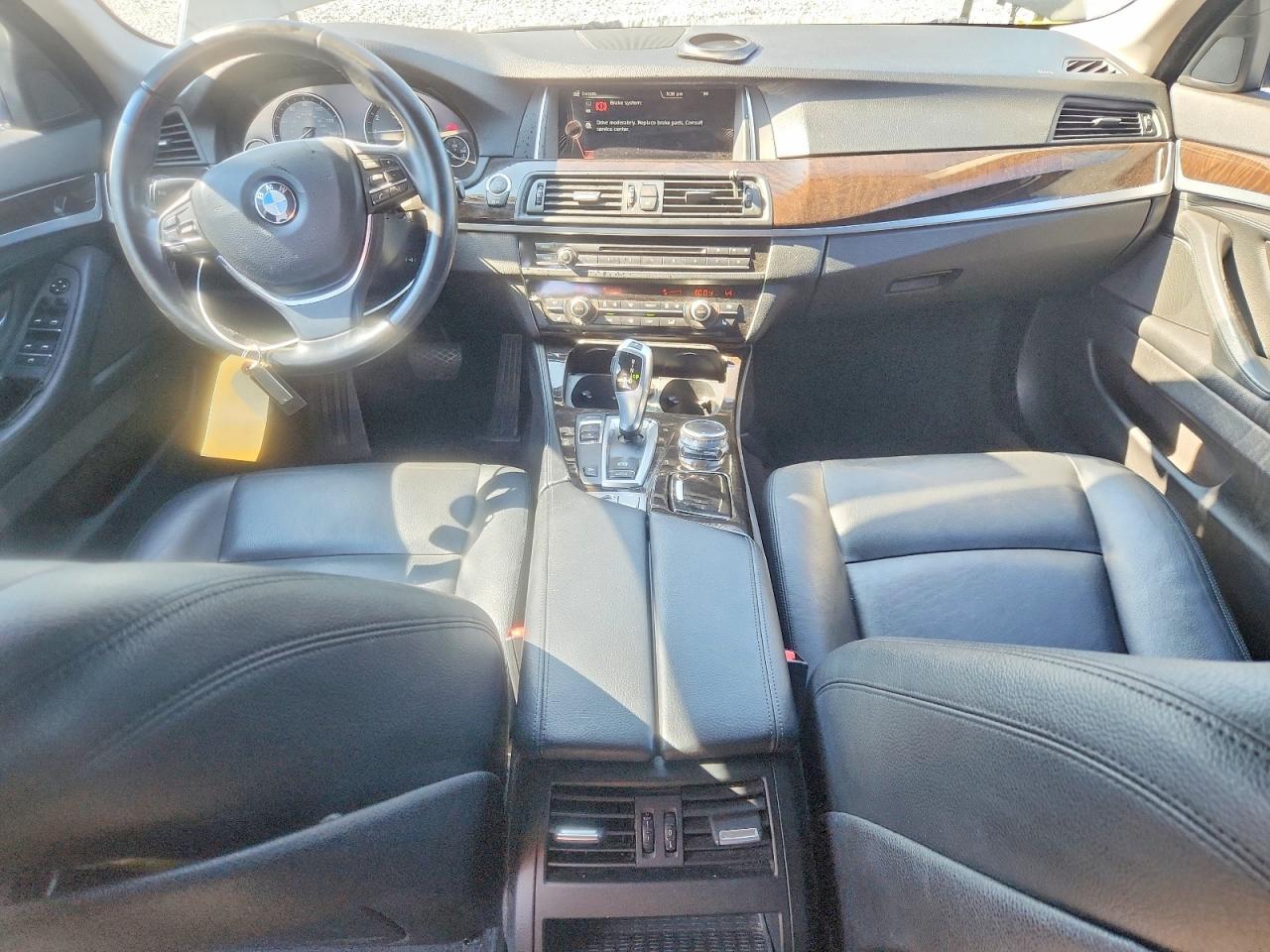 2015 BMW Seria 5 528i - zdjęcie 8