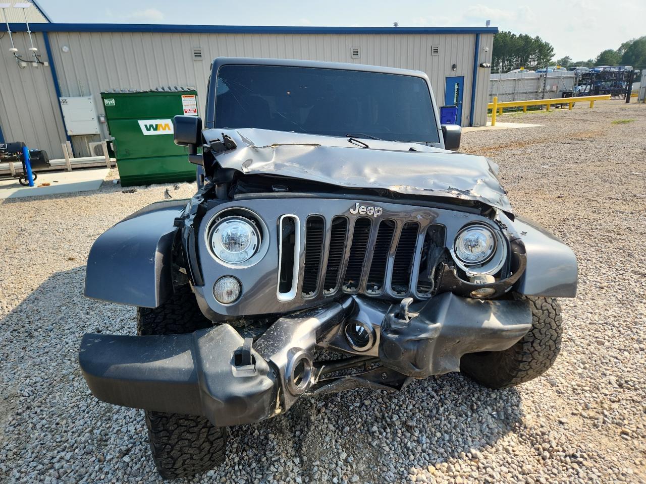 2017 Jeep Wrangler Unlimited Sahara - zdjęcie 5