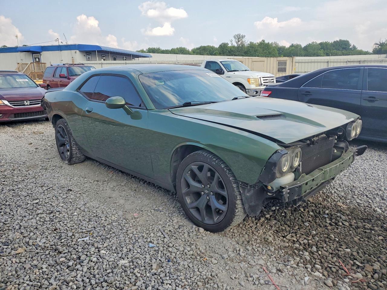 2020 Dodge Challenger Sxt - zdjęcie 4