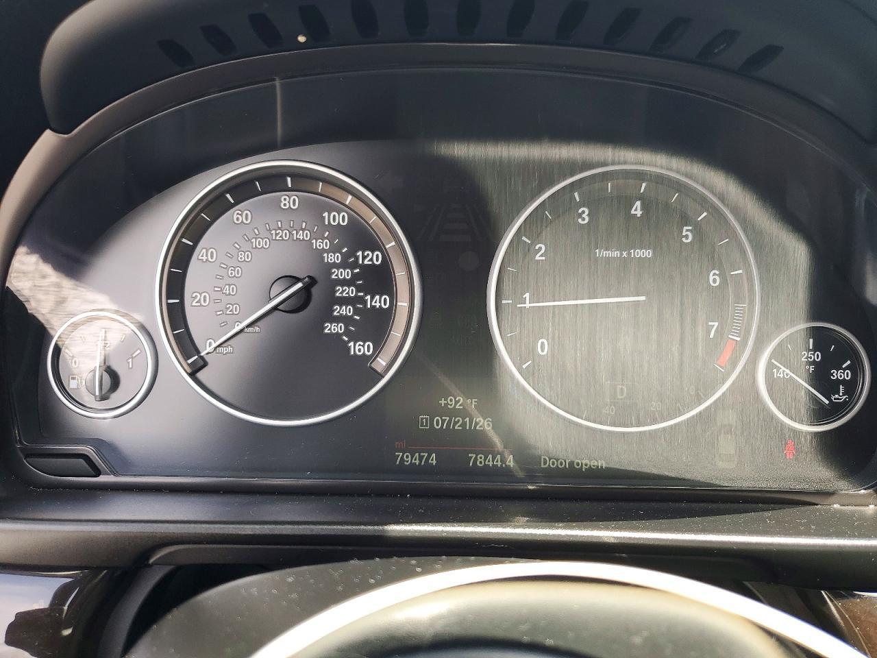 2015 BMW Seria 5 528i - zdjęcie 9