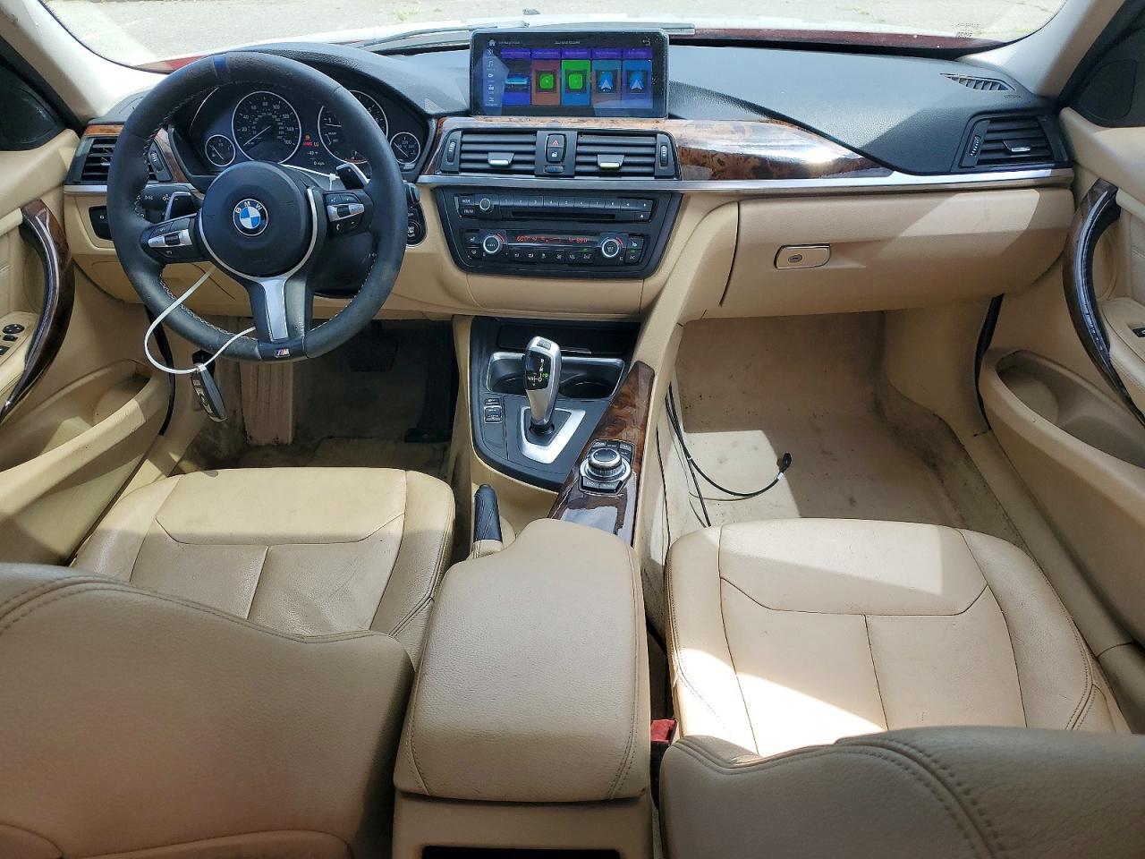 2013 BMW 320 I - zdjęcie 8