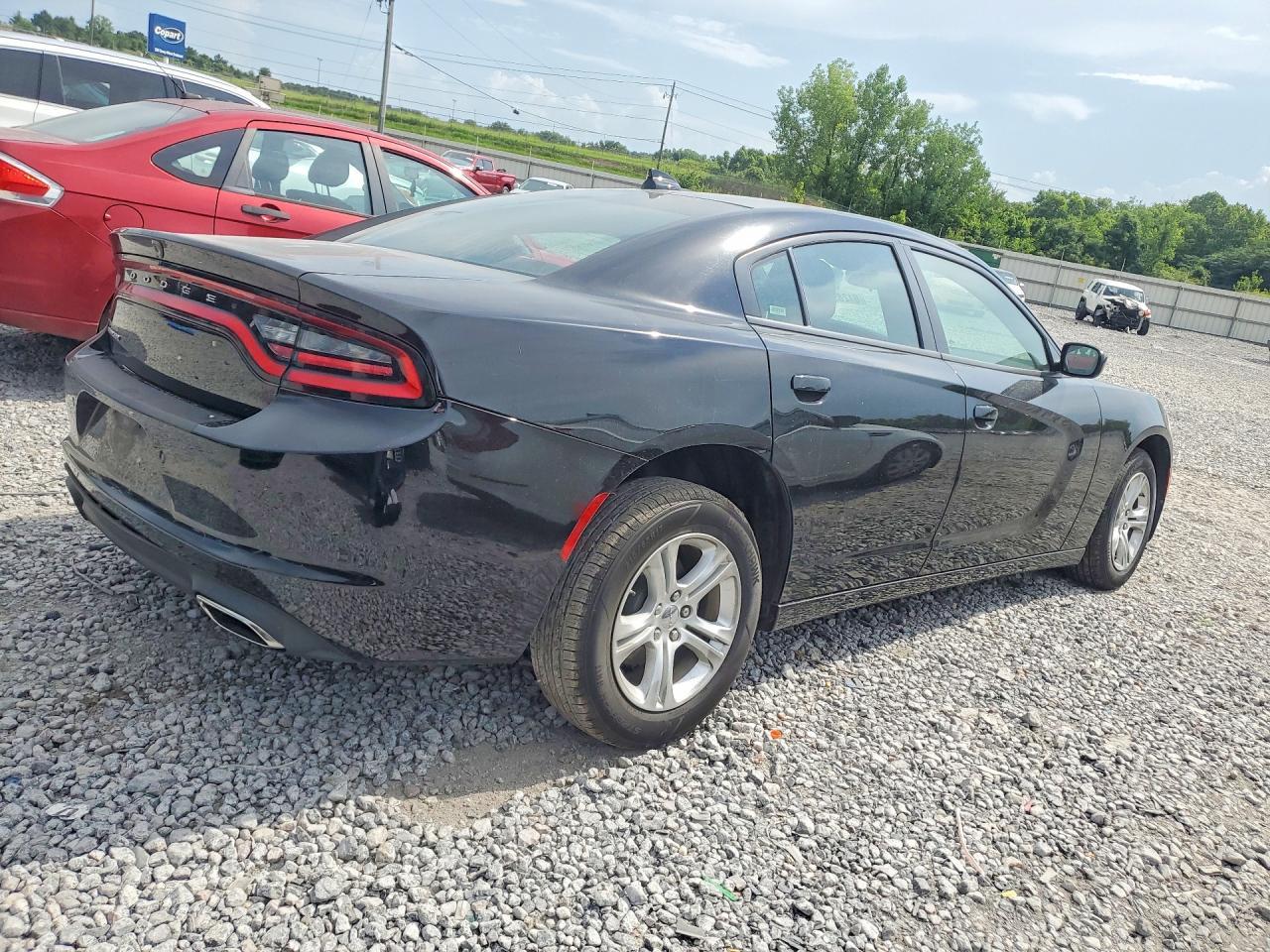 2023 Dodge Charger Sxt - zdjęcie 3
