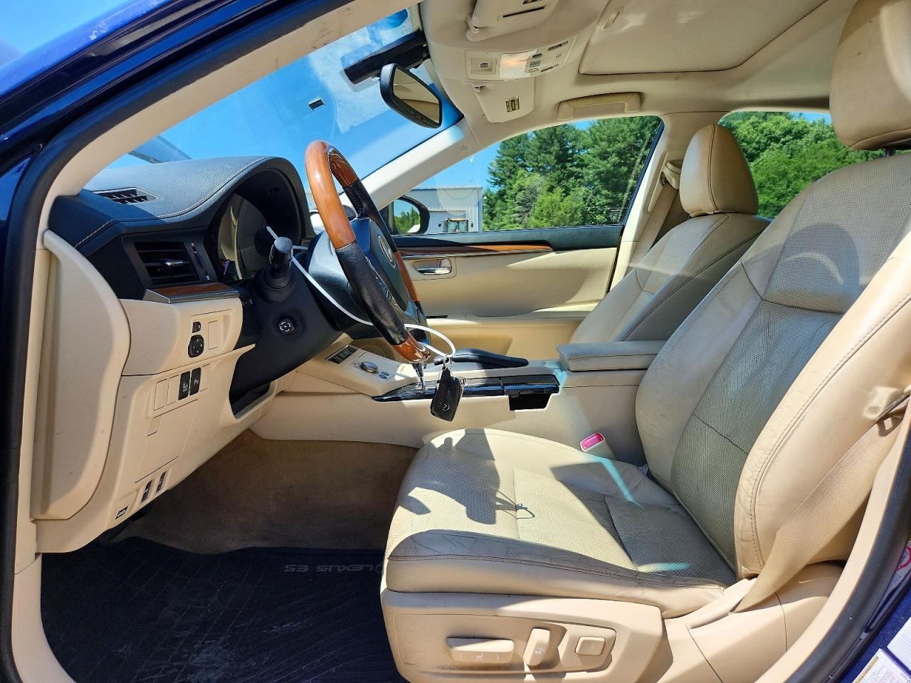 2015 Lexus Es 300H - zdjęcie 7