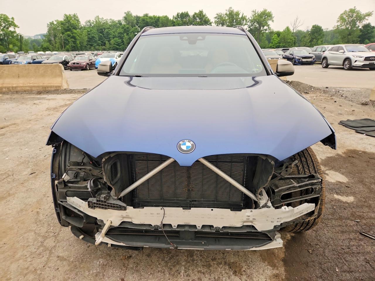 2020 BMW X3 xDrivem40I - zdjęcie 5