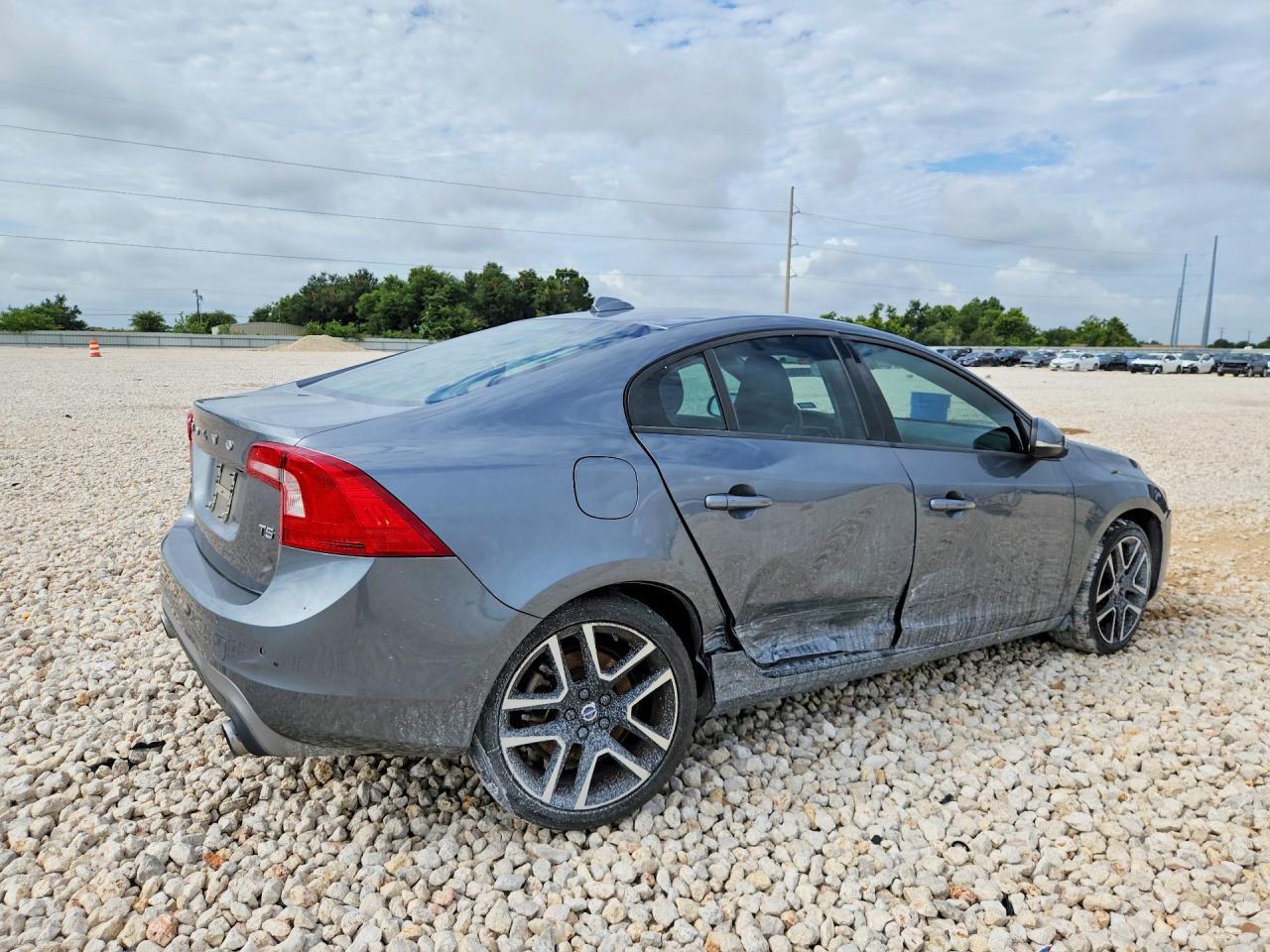 2017 Volvo S60 - zdjęcie 3
