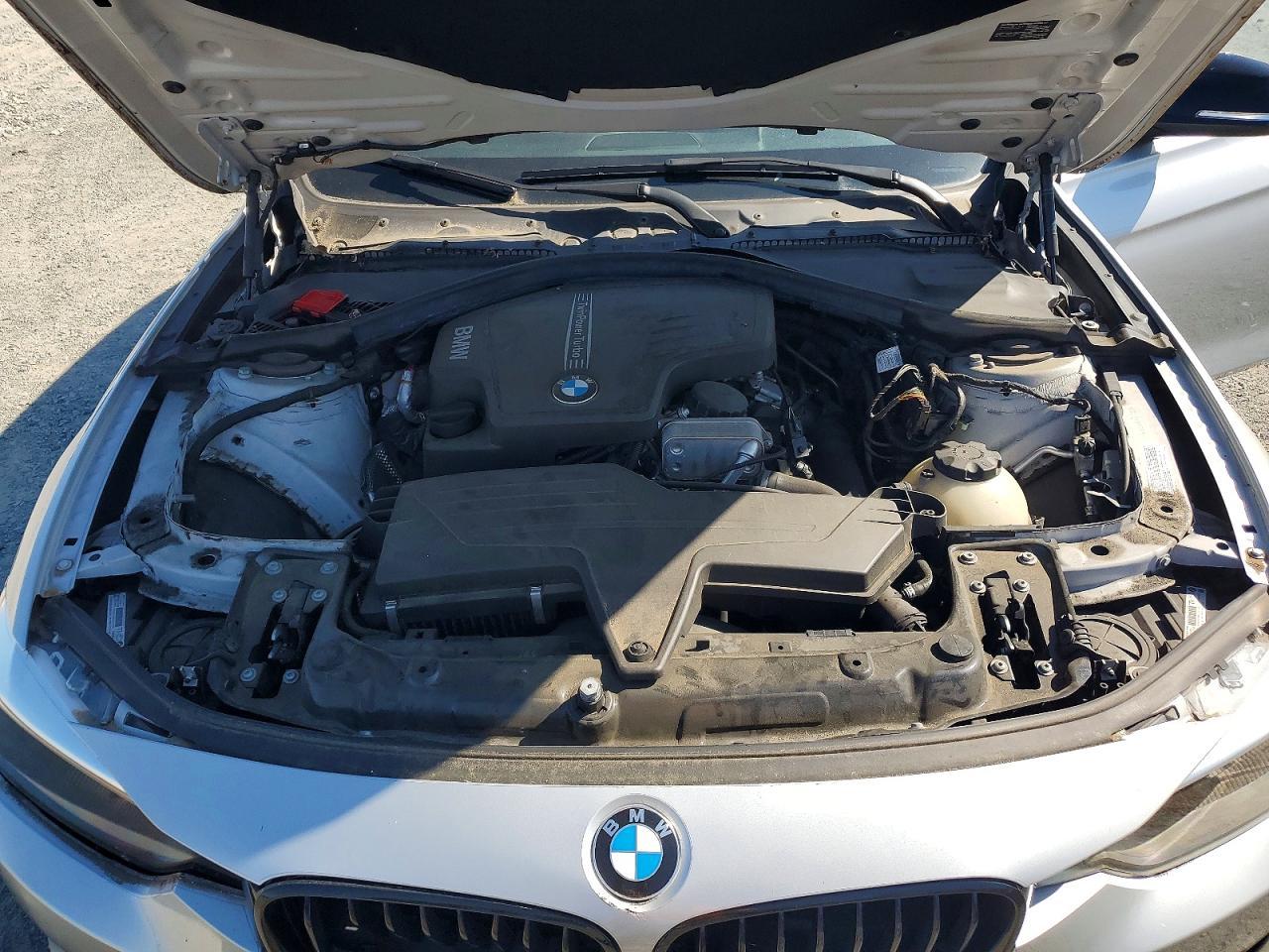 2014 BMW 328 I - zdjęcie 11