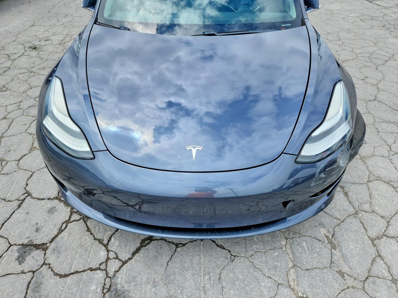 2020 Tesla Model 3 - zdjęcie 11