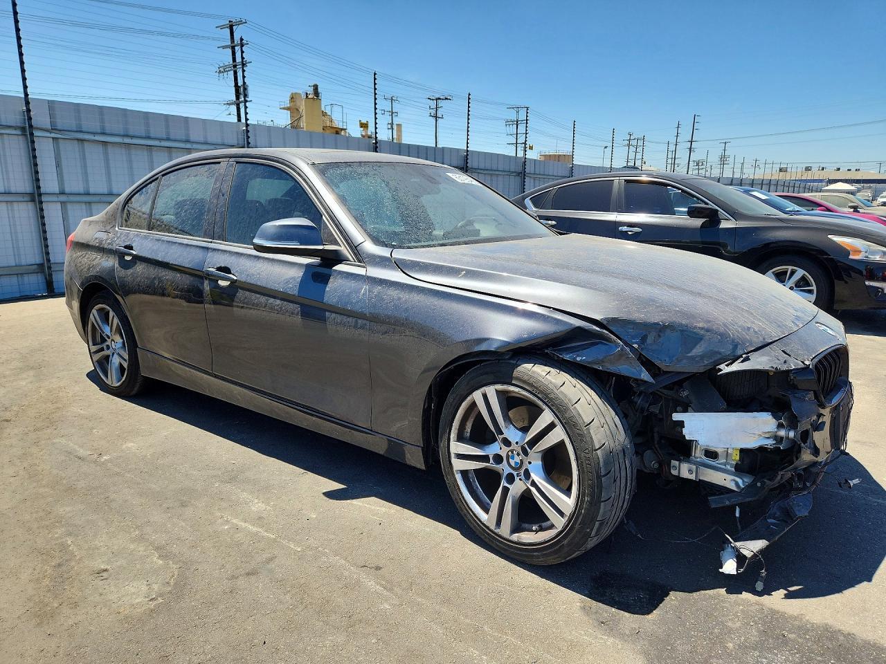 2014 BMW 320 I - zdjęcie 4