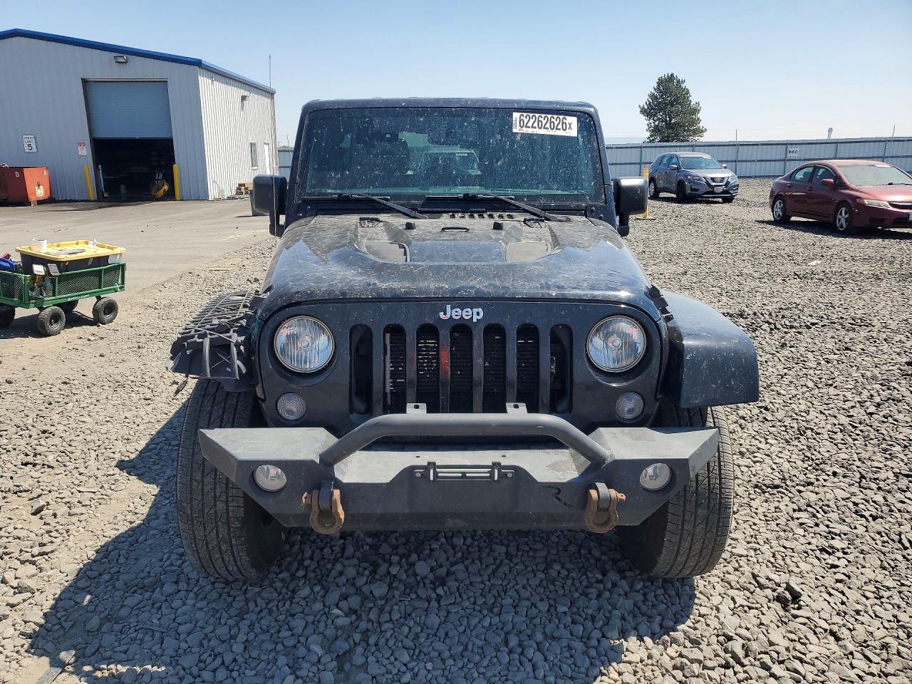 2015 Jeep Wrangler Unlimited Sahara - zdjęcie 5