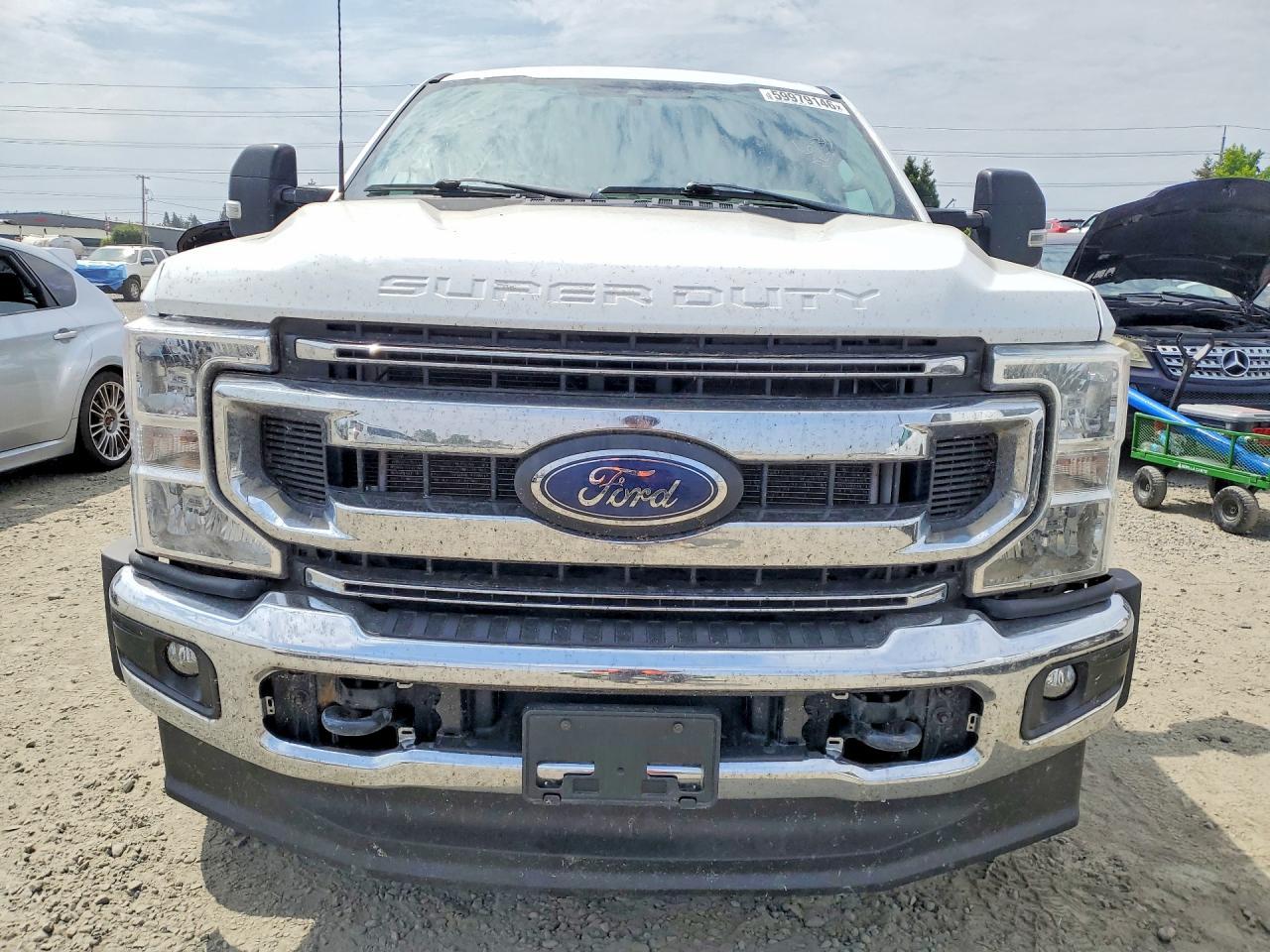 2022 Ford F250 Super Duty - zdjęcie 5