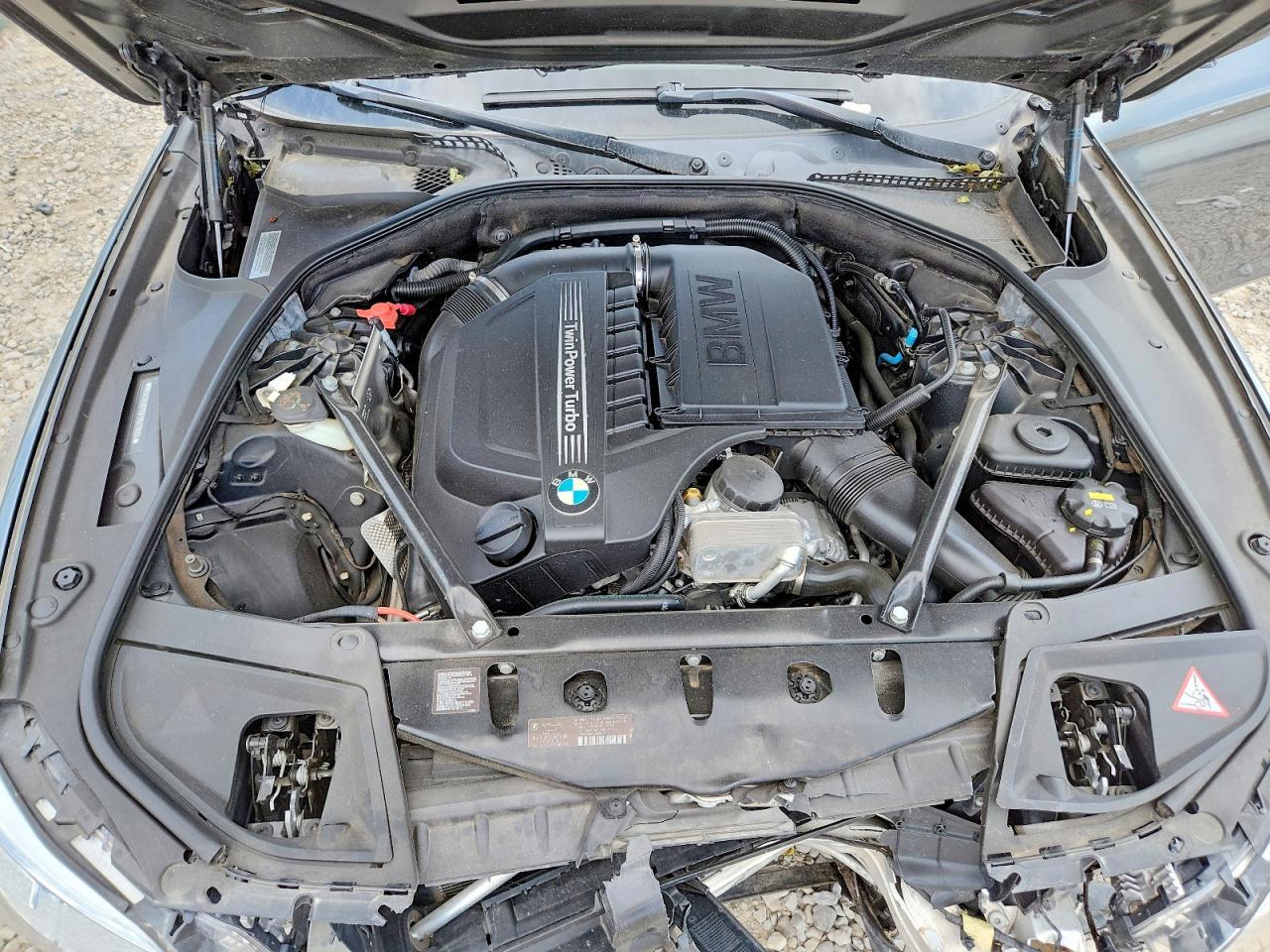 2015 BMW Seria 5 535i - zdjęcie 11