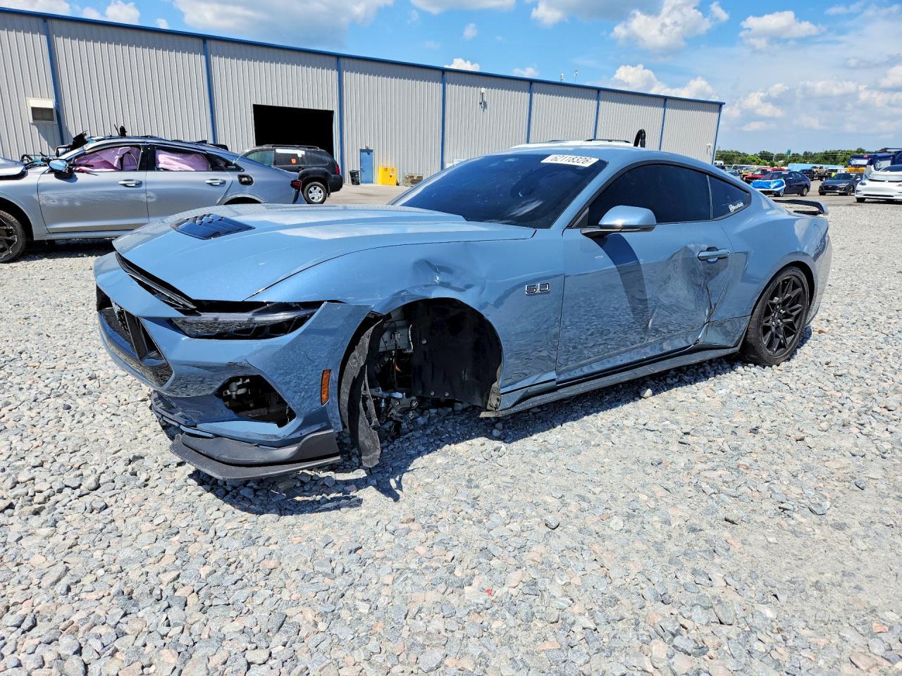 2026 Ford Mustang Gt - zdjęcie główne
