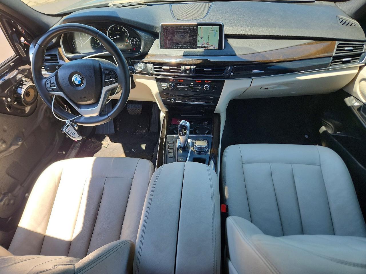 2017 BMW X5 xDrive35I - zdjęcie 8