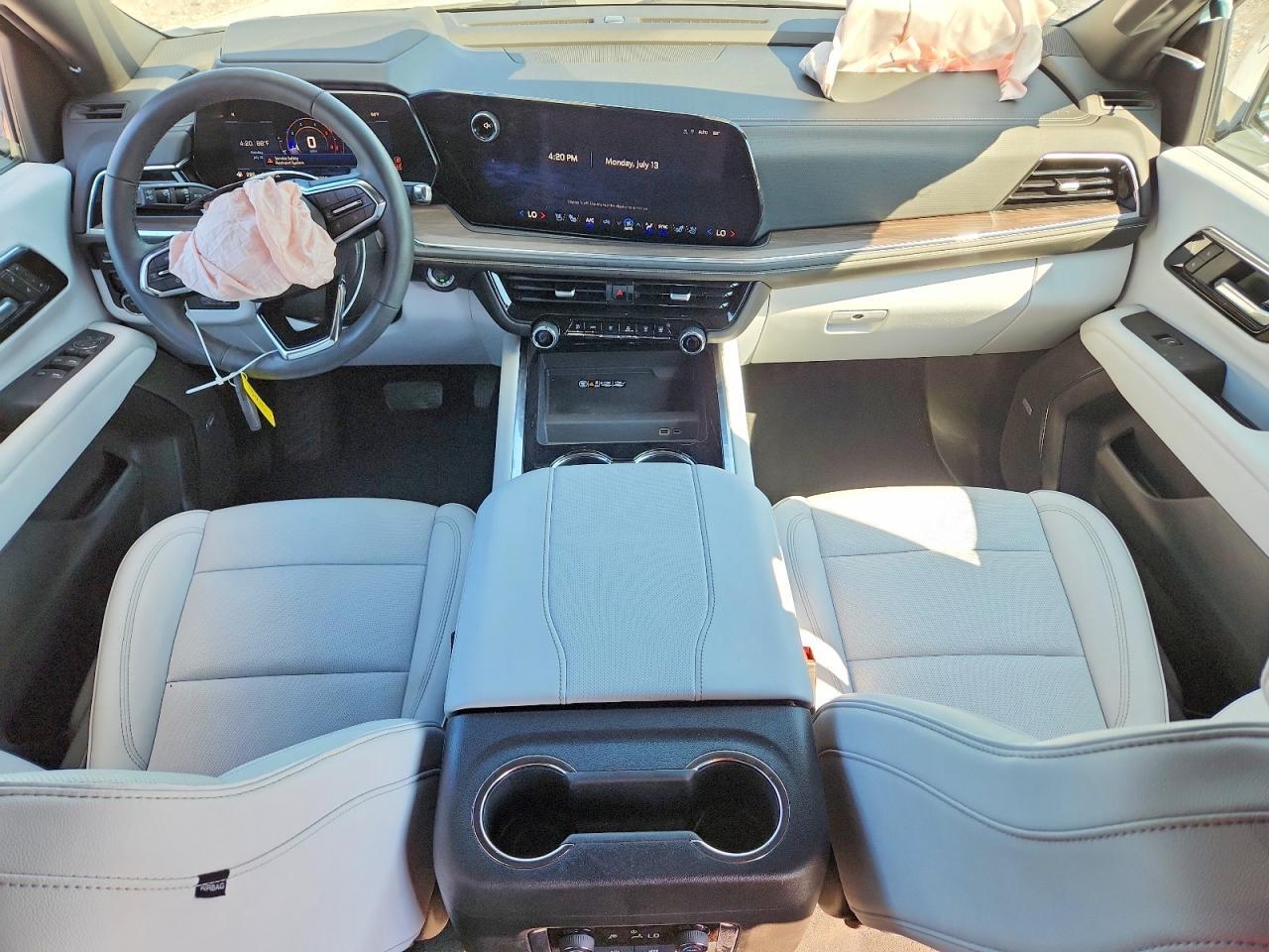 2025 Chevrolet Tahoe K1500 Premier - zdjęcie 8
