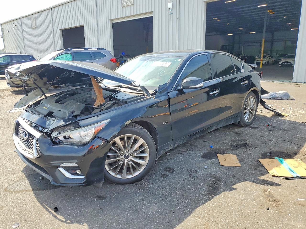 2019 Infiniti Q50 3.0T Luxe - zdjęcie główne