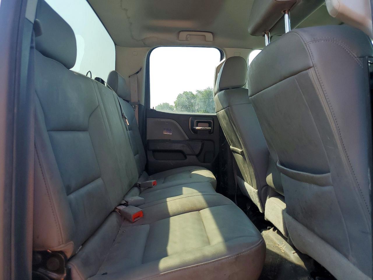 2016 Chevrolet Silverado K1500 Custom - zdjęcie 10