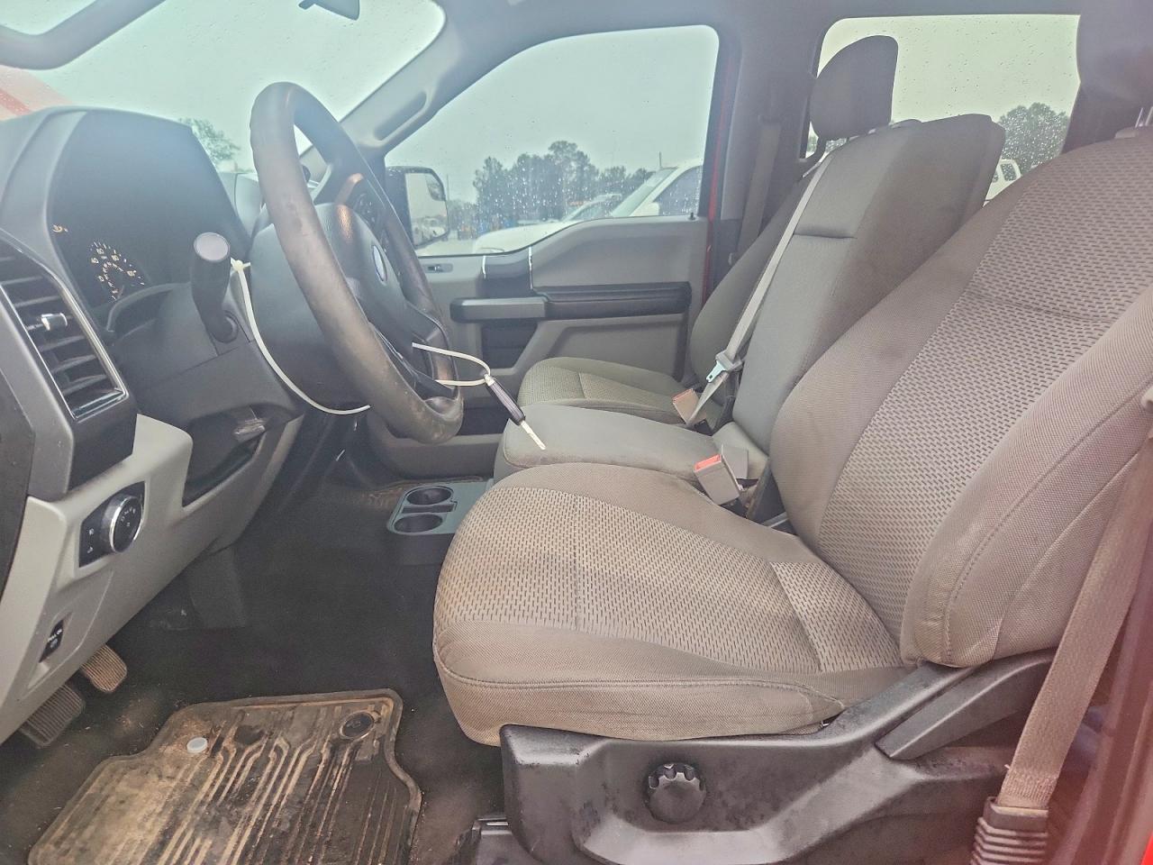 2018 Ford F150 Supercrew - zdjęcie 7
