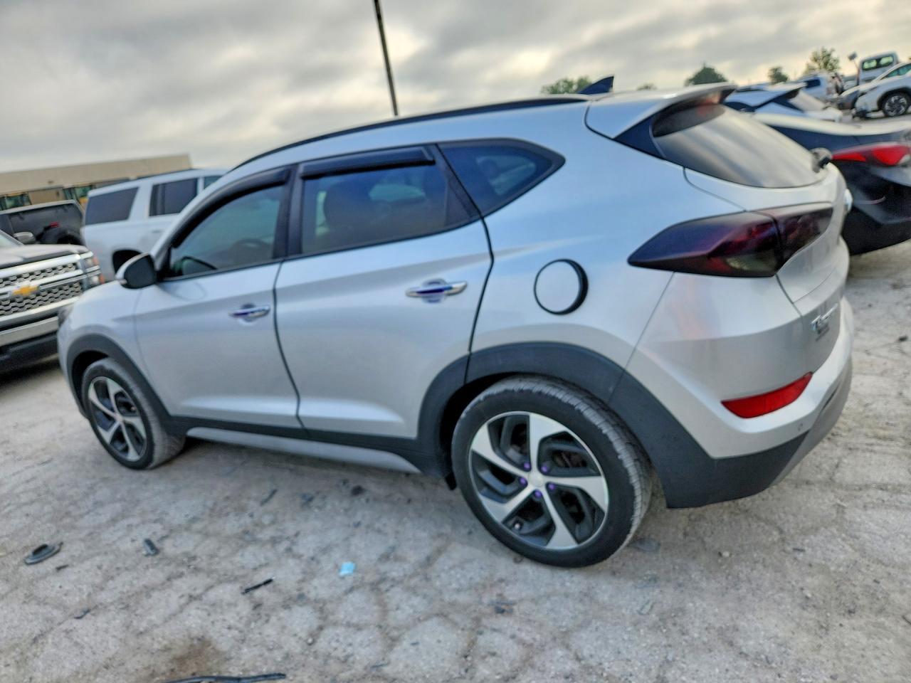2018 Hyundai Tucson Limited - zdjęcie 2