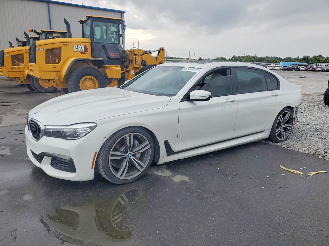 2019 BMW 740 I - zdjęcie główne