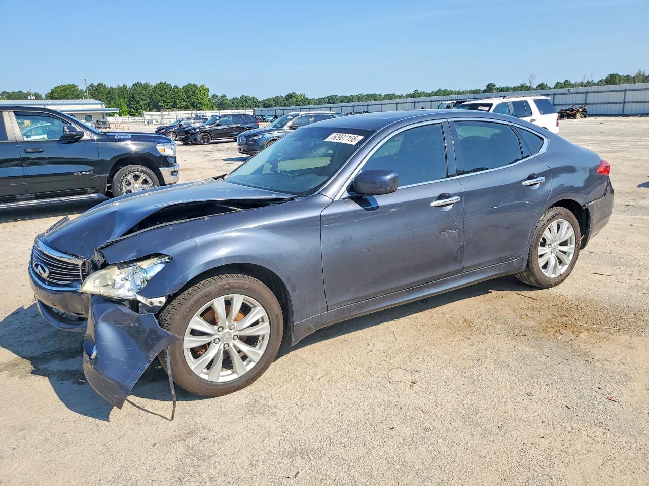 2019 Infiniti M37 X - zdjęcie główne
