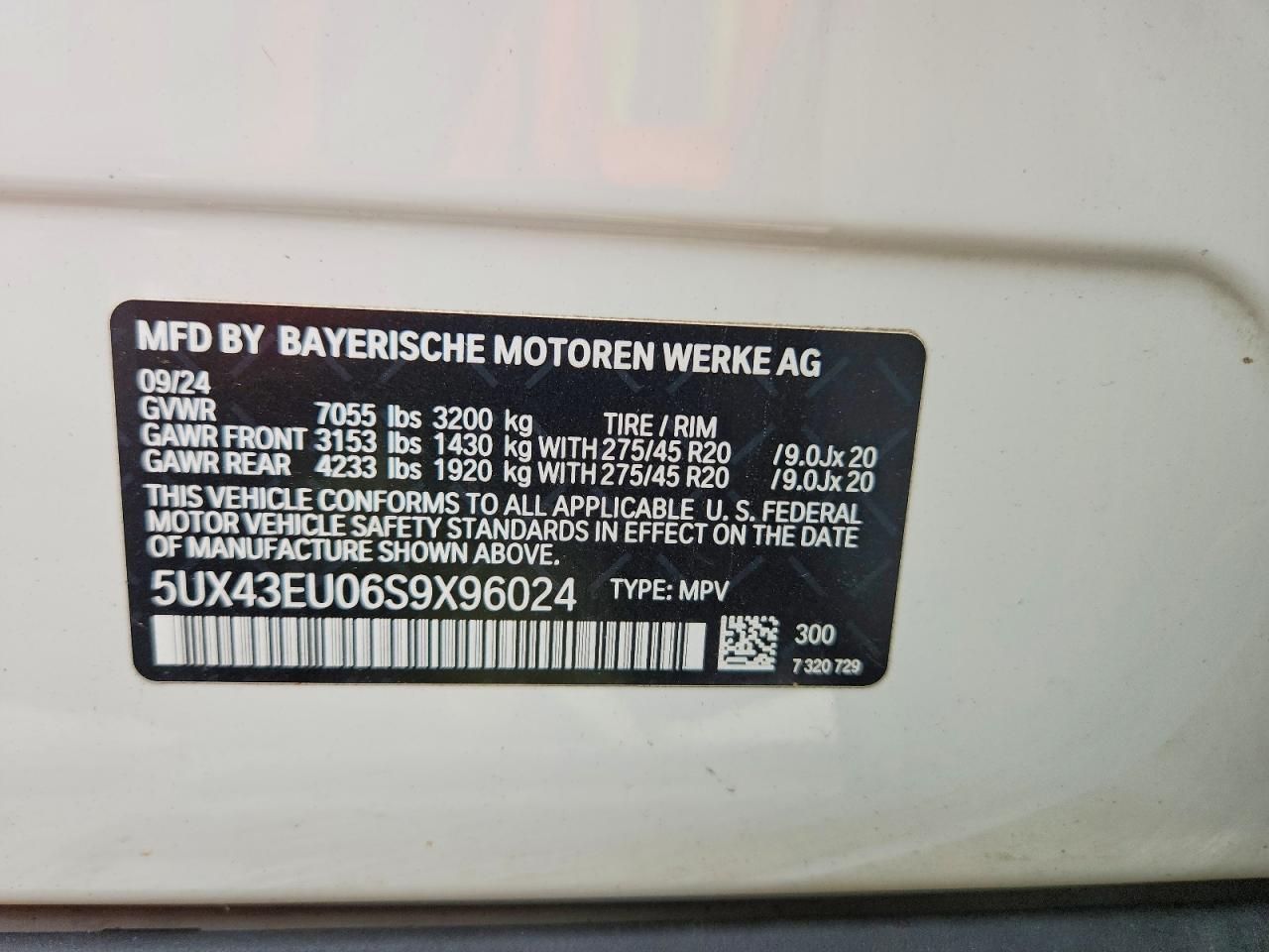 2025 BMW X5 xDrive50E - zdjęcie 13
