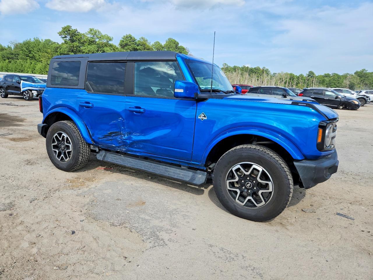 2021 Ford Bronco Base - zdjęcie 4