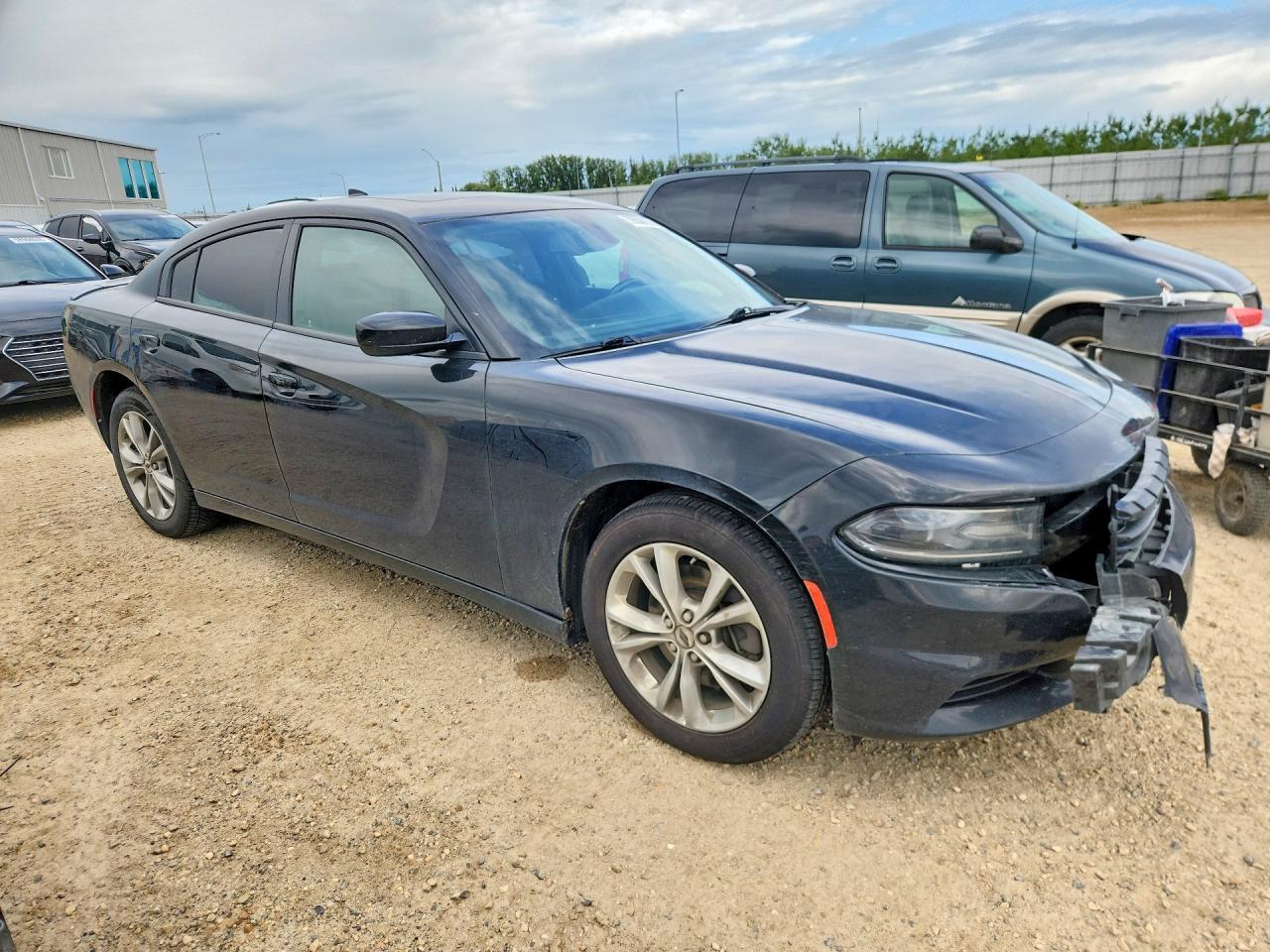 2020 Dodge Charger Sxt - zdjęcie 4