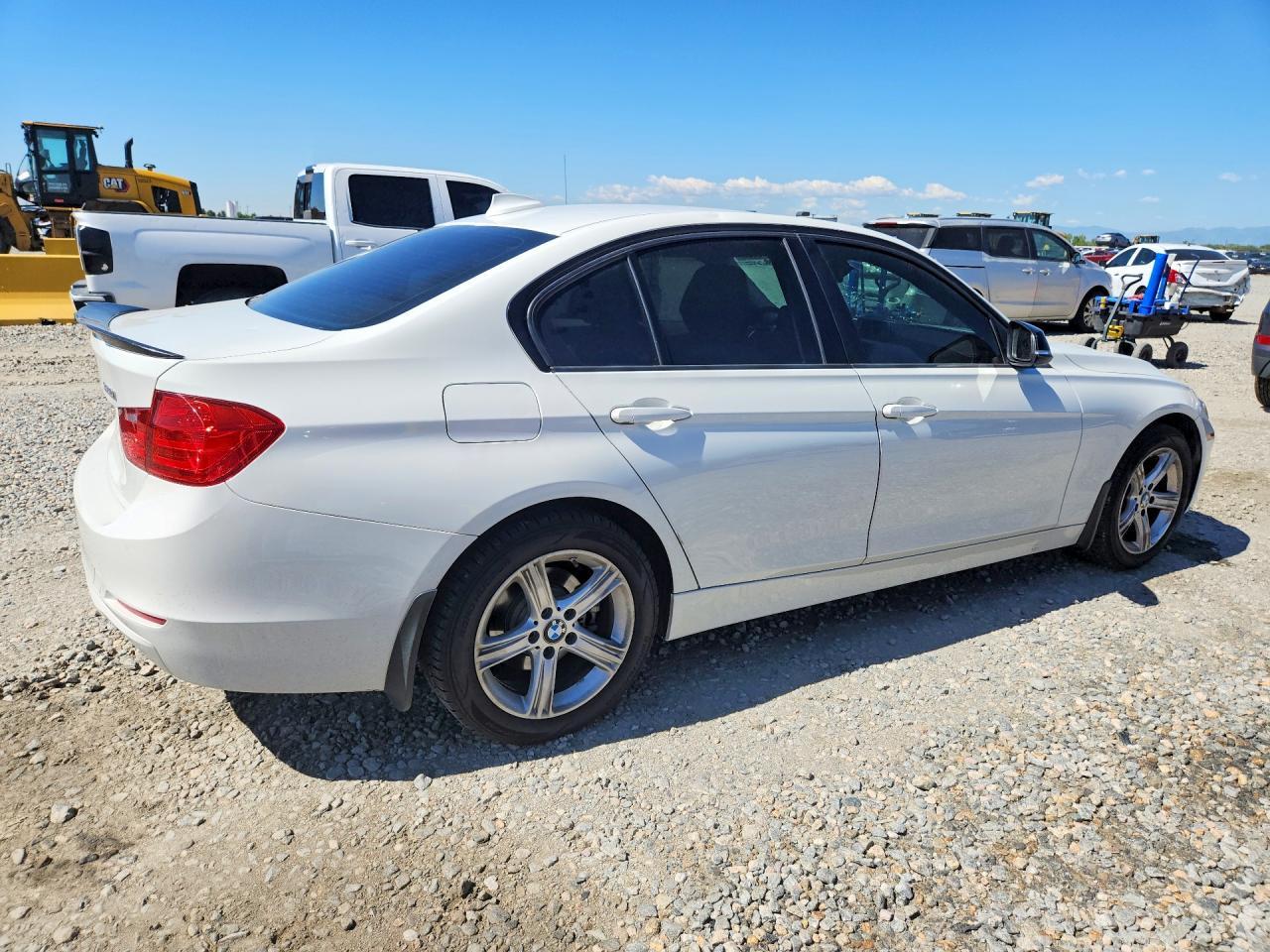 2015 BMW 320 I xDrive - zdjęcie 3