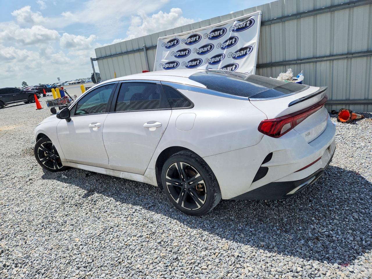 2024 Kia K5 Gt Line - zdjęcie 2