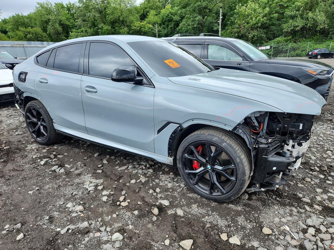 2024 BMW X6 M60I - zdjęcie 4