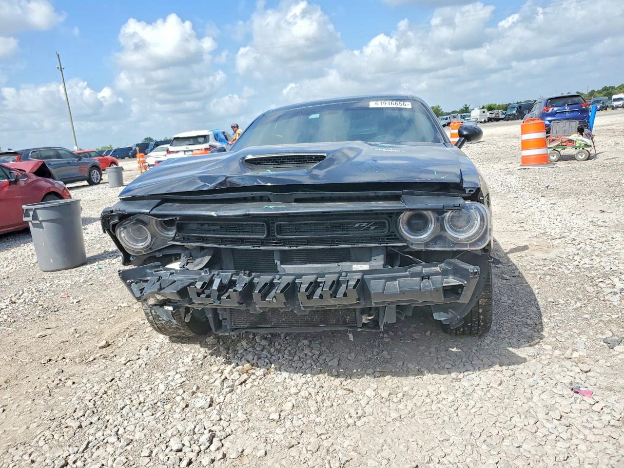 2021 Dodge Challenger R/T - zdjęcie 5
