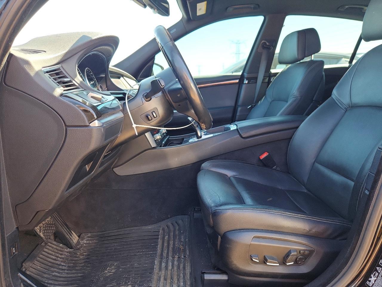 2014 BMW Seria 5 535i - zdjęcie 7