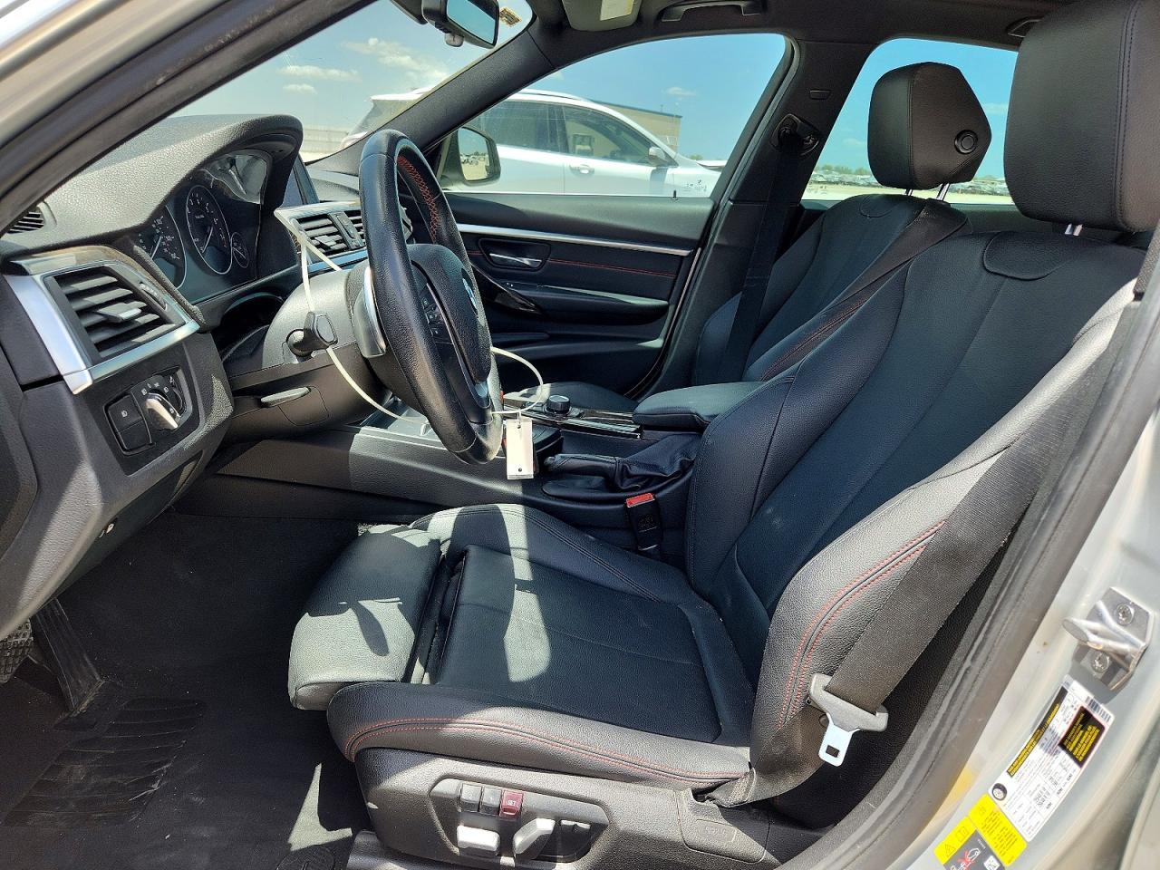 2017 BMW 330E - zdjęcie 7