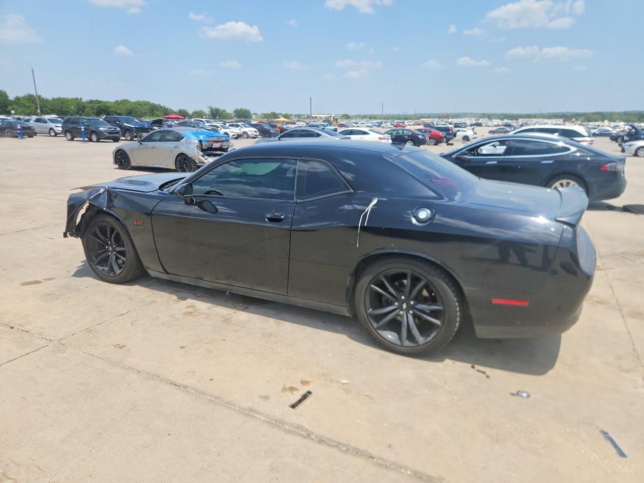 2018 Dodge Challenger R/T - zdjęcie 2