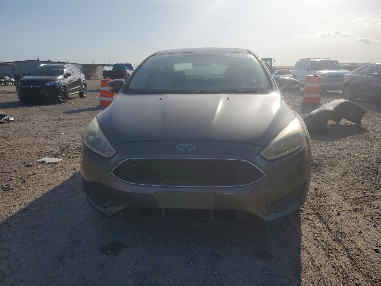 2016 Ford Focus Se - zdjęcie 5