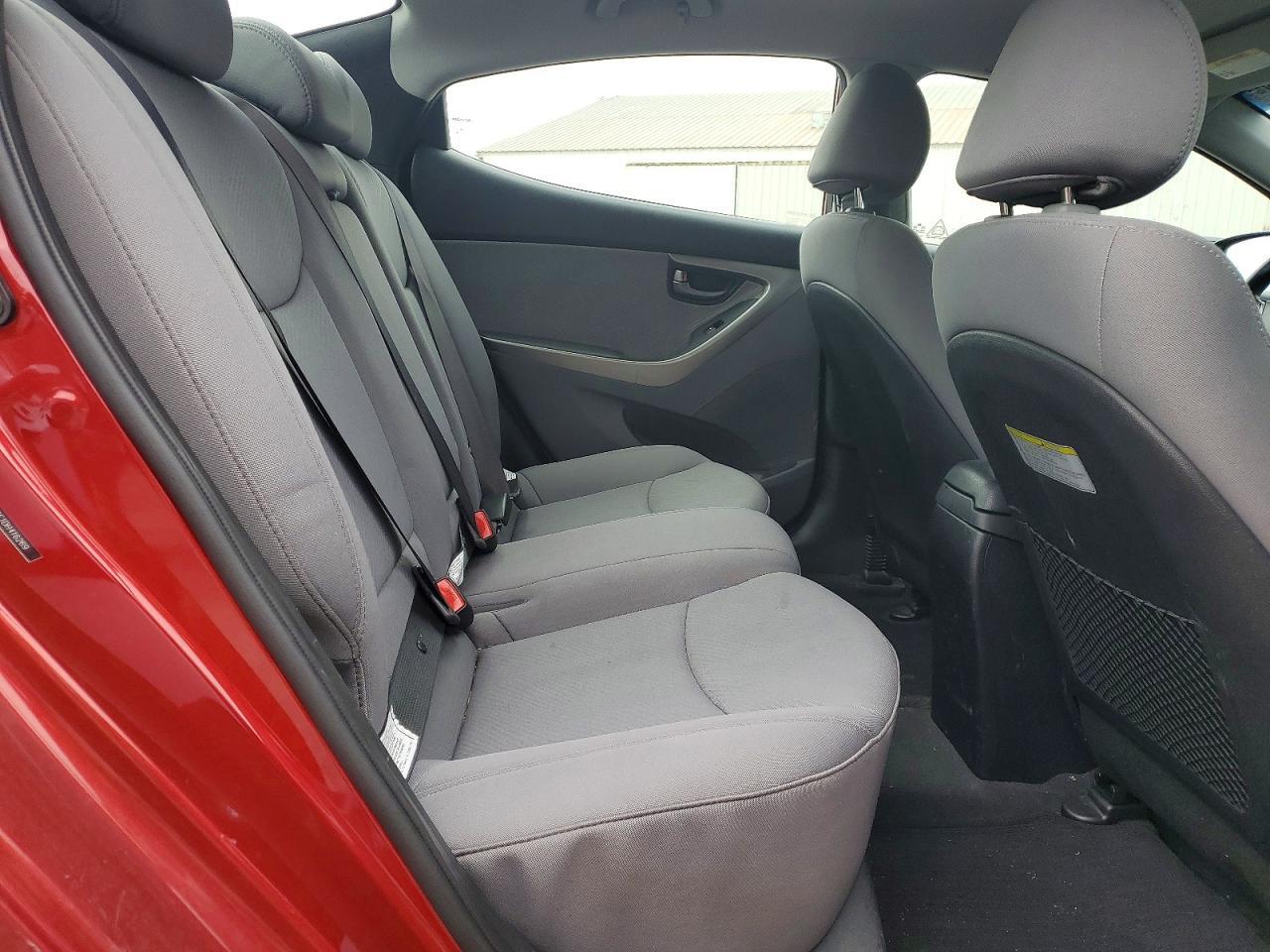 2013 Hyundai Elantra Gls - zdjęcie 10