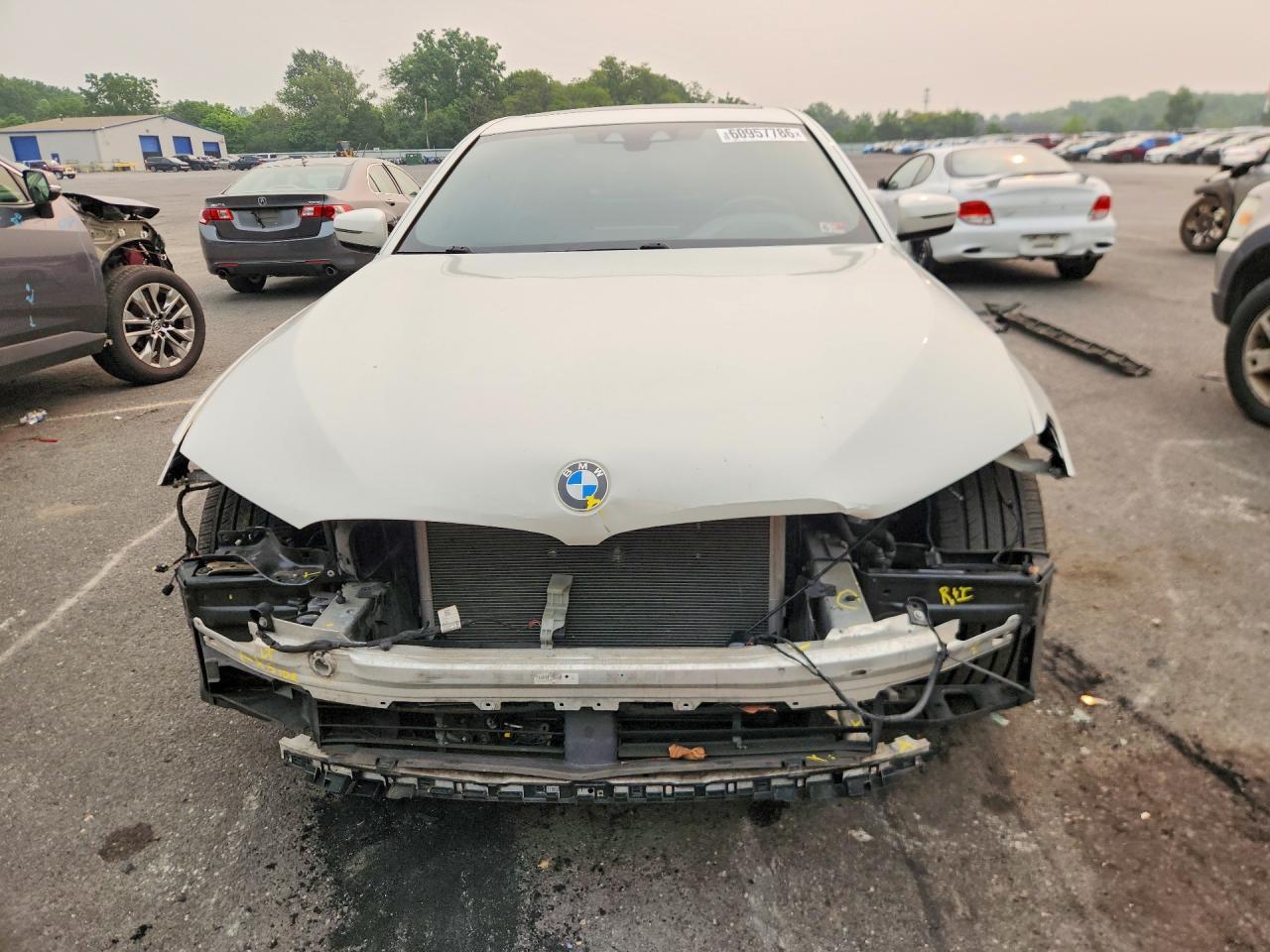 2018 BMW Seria 5 540i - zdjęcie 5
