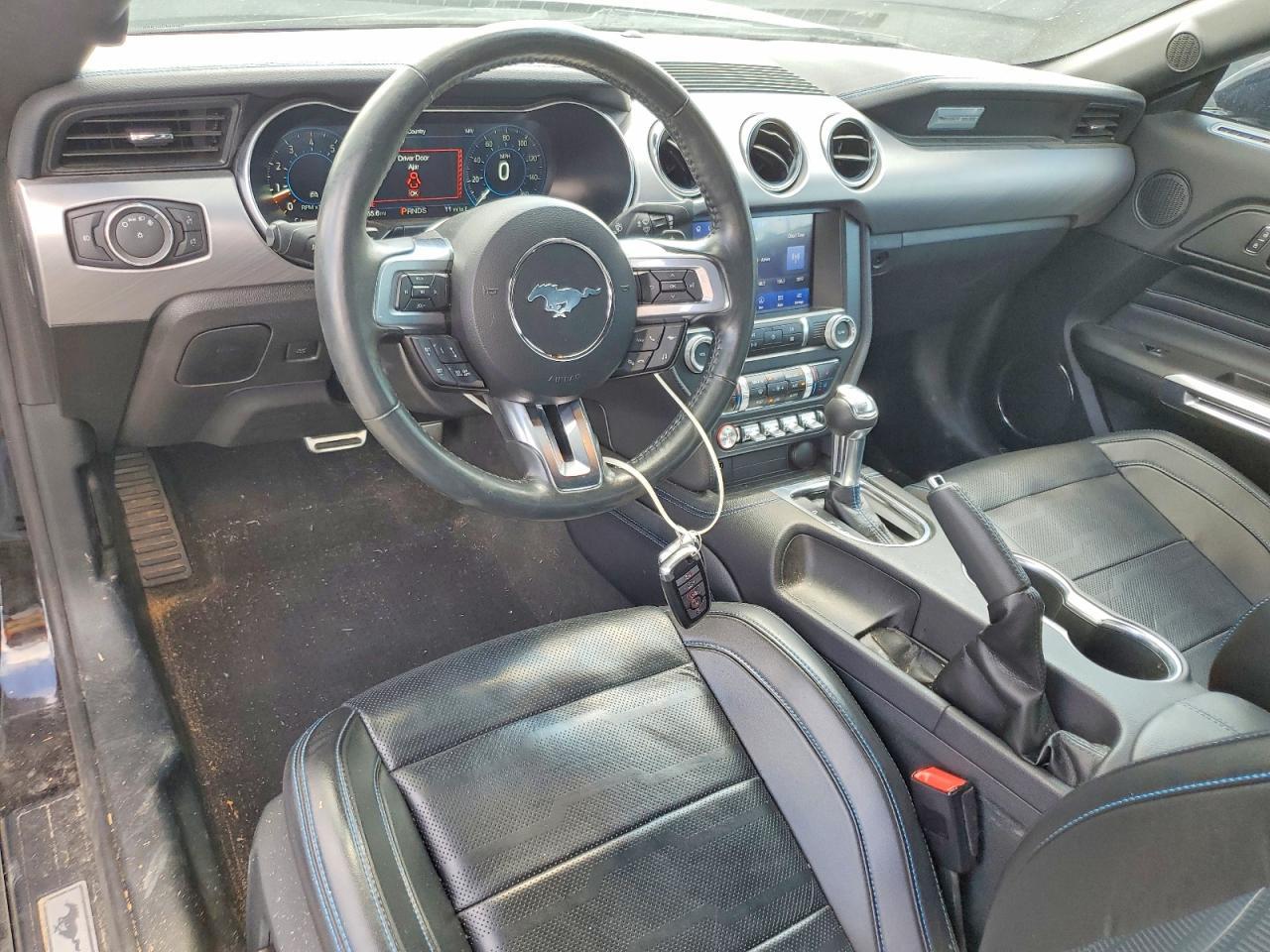 2023 Ford Mustang Gt - zdjęcie 8